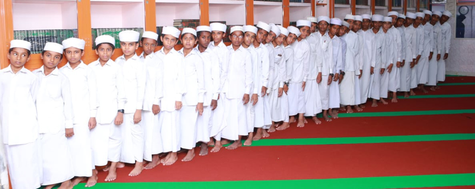 khadeejathulkubra.com